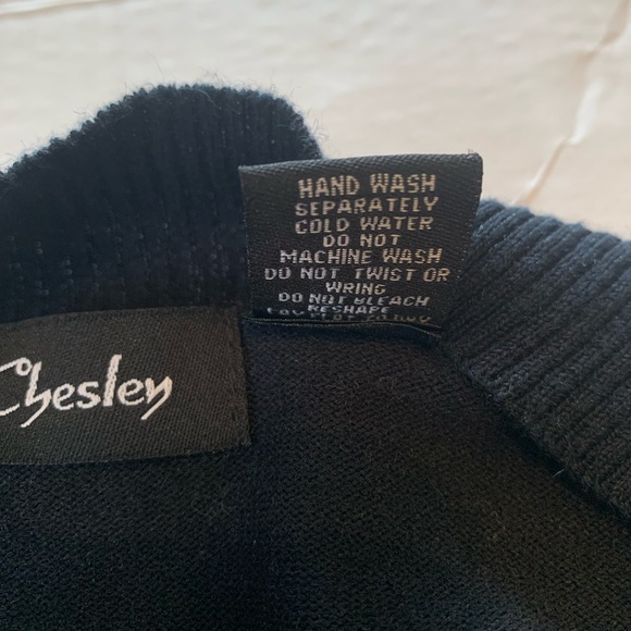 Chesley ladies Black sequin bolero shrug, long sleeves, size medium - Picture 4 of 8